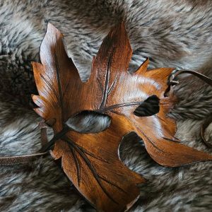 masque de feuille en cuir tannage végétal