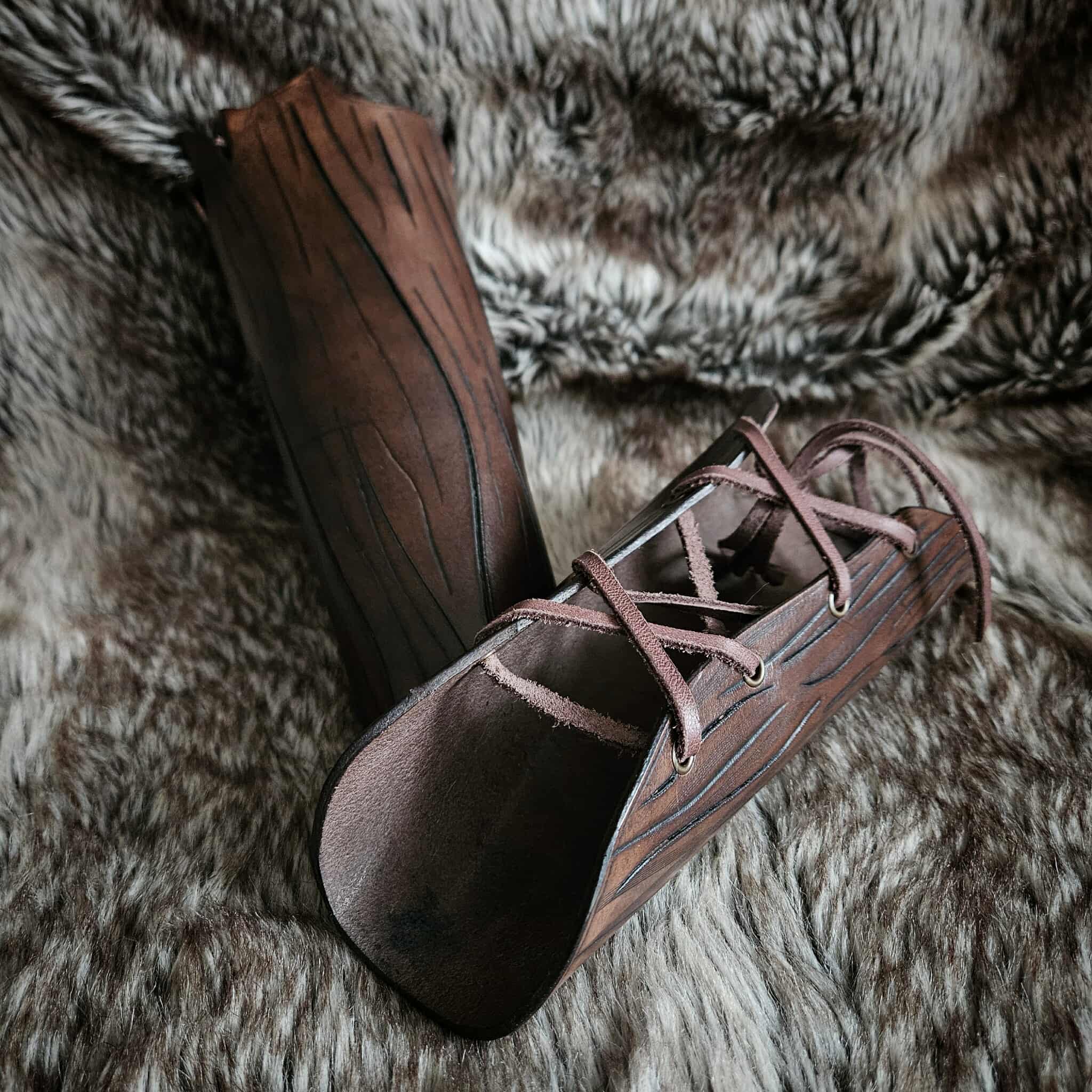 Paire de brassards " Les protecteurs de la forêt" – Image 2