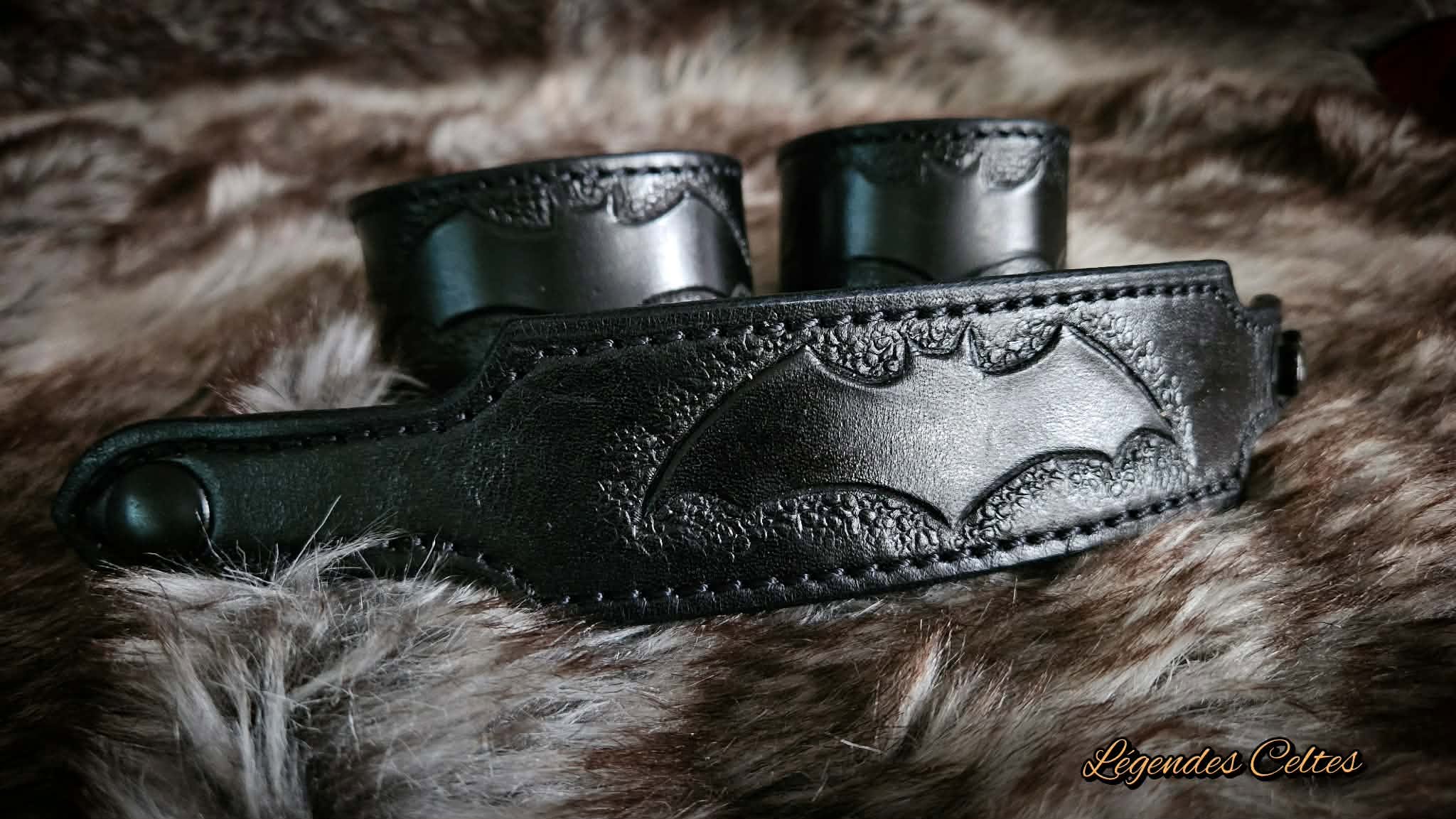 Bracelets de super héros en cuir à tannage végétal – Image 4
