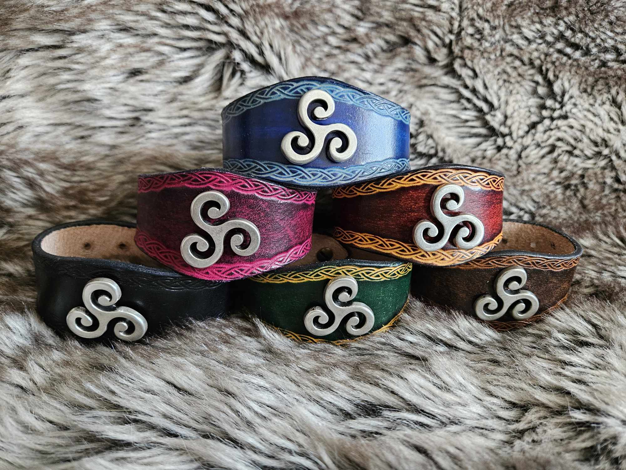 Bracelet en cuir " l'héritage du peuple celte "