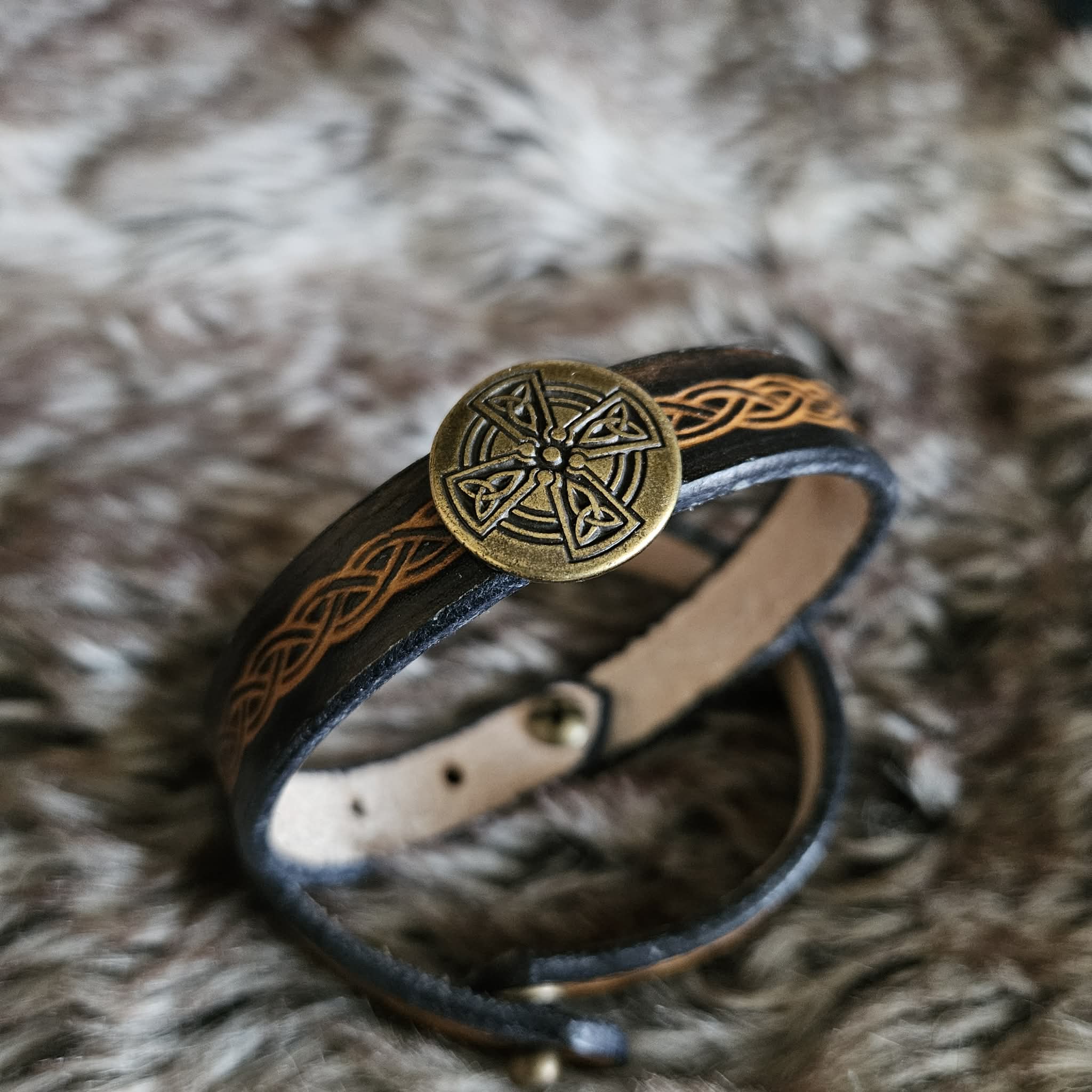 Bracelets fins en cuir Tinies – Image 8