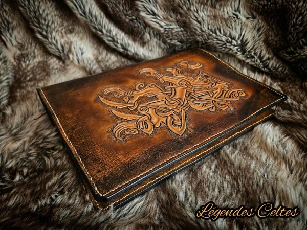 Grimoire en cuir à tannage végétal Fenrir le tueur d'Odin – Image 3