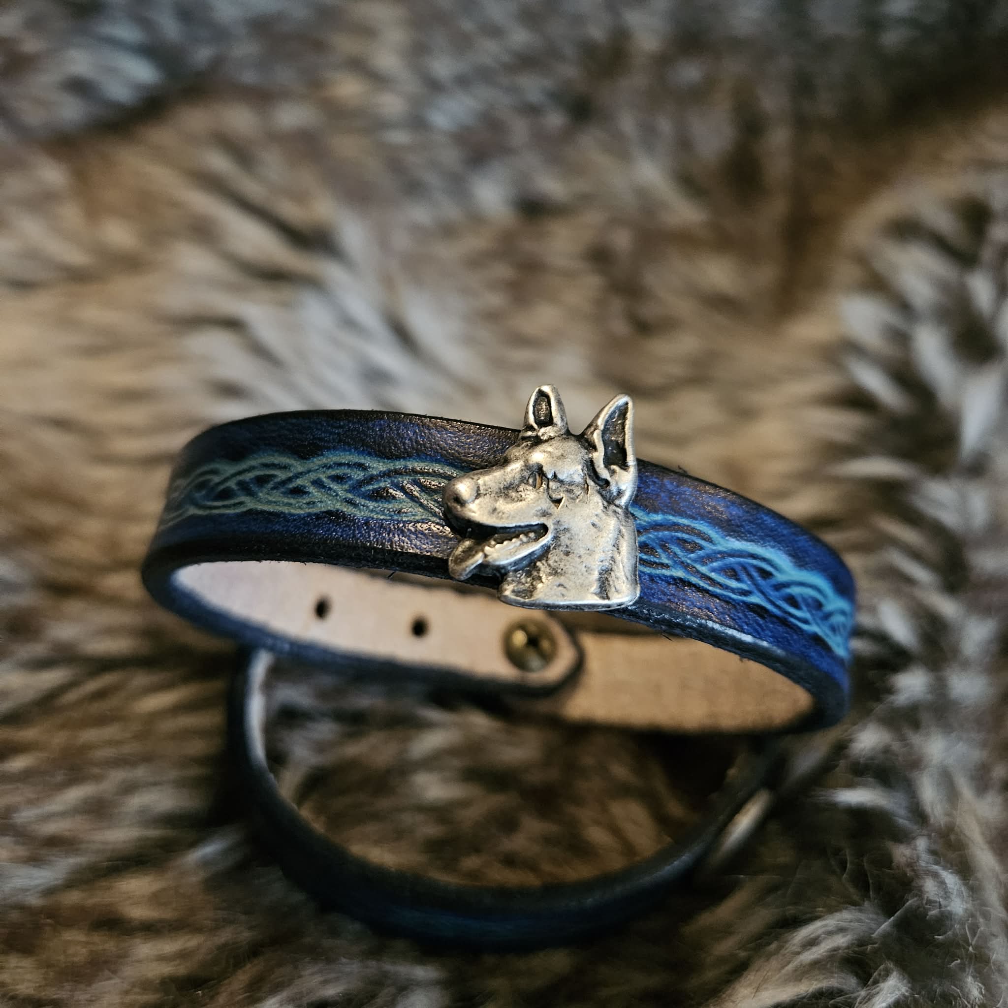 Bracelets fins en cuir Tinies – Image 3