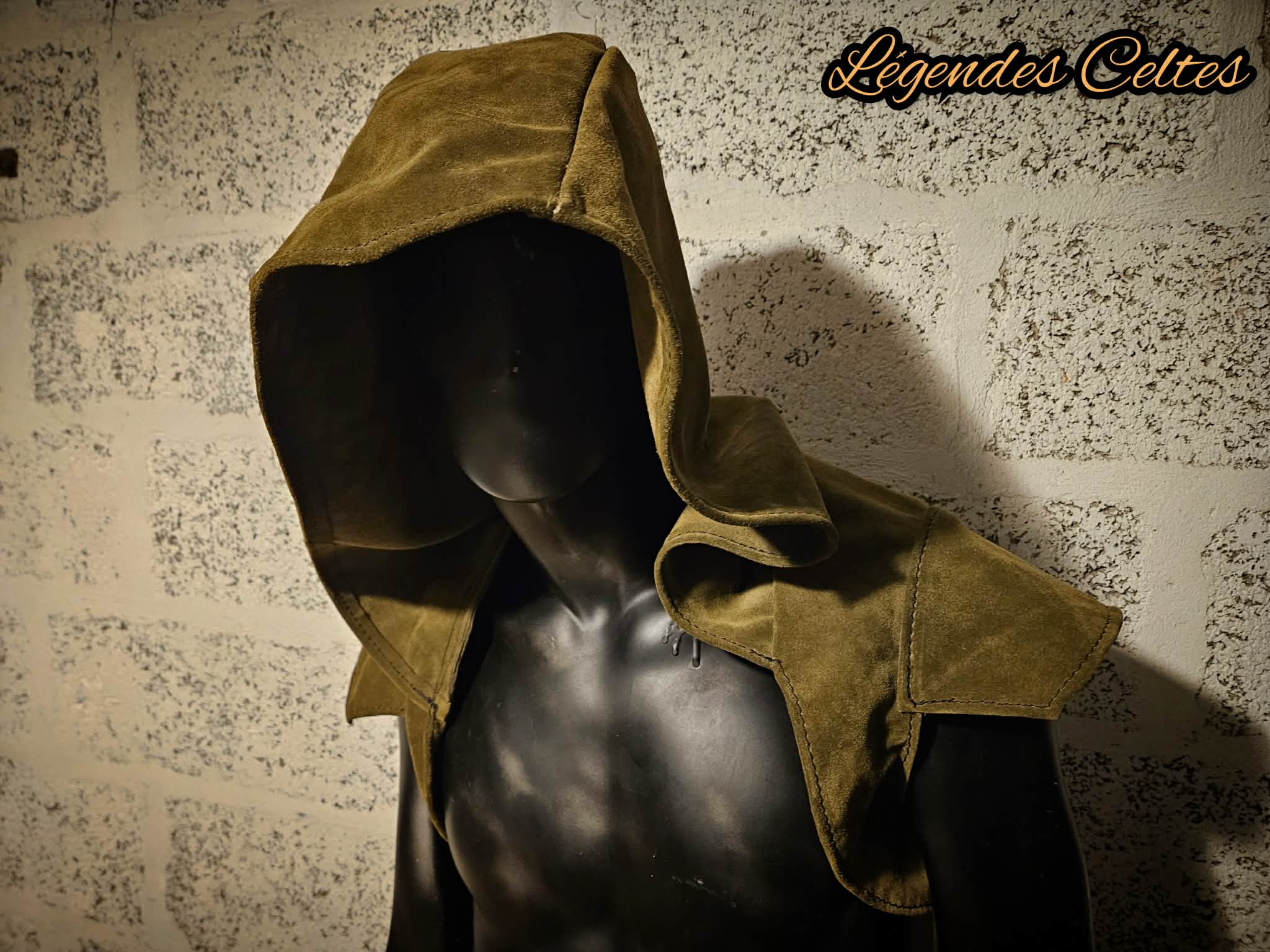 Capuche en cuir du voleur – Image 5