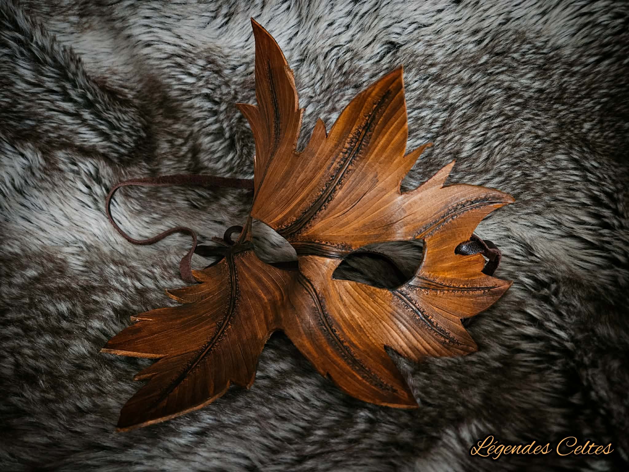 masque en cuir effet bois le peuple de la forêt – Image 10